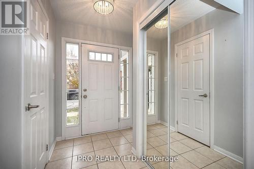 227 Slingsby Landing Lane, Milton, ON - Indoor Photo Showing Other Room