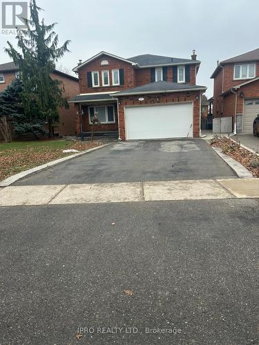 27 Silver Arrow Crescent, Vaughan, ON - Outdoor With Facade