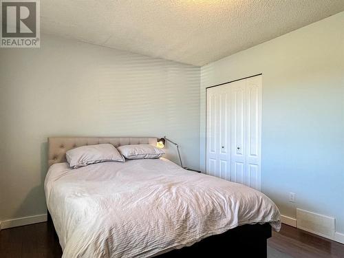 9465 Angus Drive, Coldstream, BC - Indoor Photo Showing Bedroom