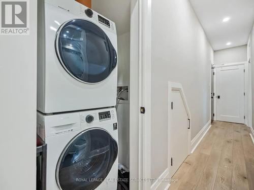 238 Garden Avenue, Toronto, ON - Indoor Photo Showing Laundry Room