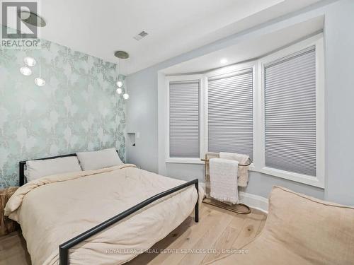 238 Garden Avenue, Toronto, ON - Indoor Photo Showing Bedroom