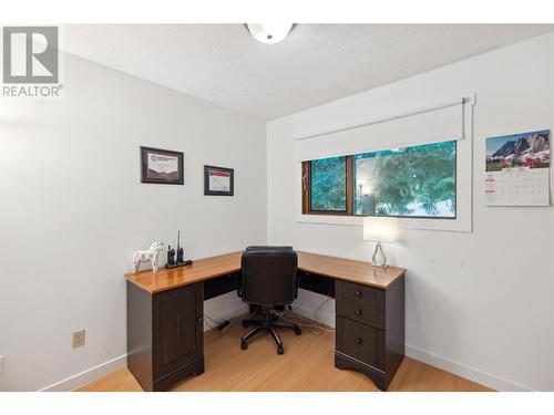 1419 Highland Drive, Castlegar, BC - Indoor Photo Showing Office