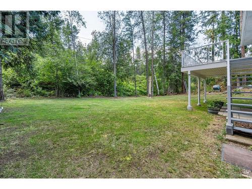 1419 Highland Drive, Castlegar, BC - Outdoor