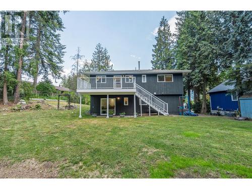 1419 Highland Drive, Castlegar, BC - Outdoor