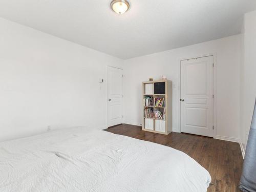 Master bedroom - 130 Rue Roger-St-Onge, Gatineau (Masson-Angers), QC - Indoor Photo Showing Bedroom