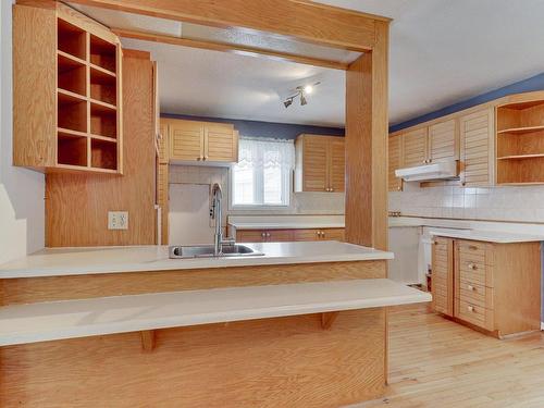 Kitchen - 17080 Boul. Du Curé-Labelle, Mirabel, QC - Indoor Photo Showing Kitchen With Double Sink