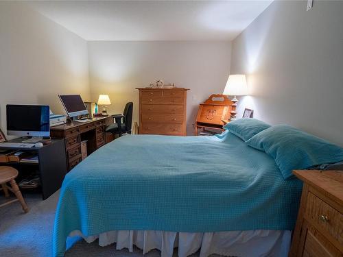 311-2777 Barry Rd, Mill Bay, BC - Indoor Photo Showing Bedroom