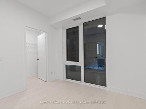 216-308 Jarvis St, Toronto, ON -  Photo Showing Other Room