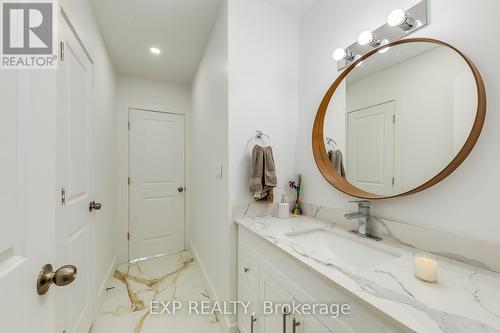 61 Edith Street, St. Catharines, ON - Indoor Photo Showing Bathroom