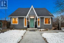 1918 17 Avenue SW  Calgary, AB T2T 0E8