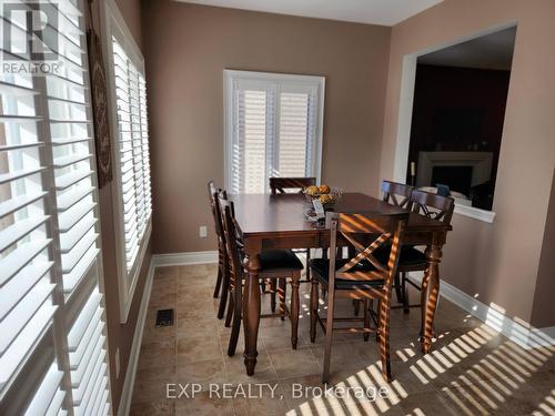 2045 Queensbury Drive, Oshawa, ON - Indoor Photo Showing Dining Room