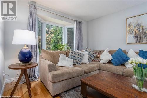 Living room with hardwood / wood-style floors - 134 Bayne Crescent, Cambridge, ON 