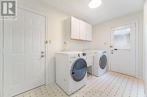 257 York Road, Hamilton, ON - Indoor Photo Showing Laundry Room