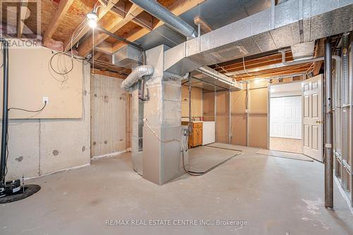 257 York Road, Hamilton, ON - Indoor Photo Showing Basement