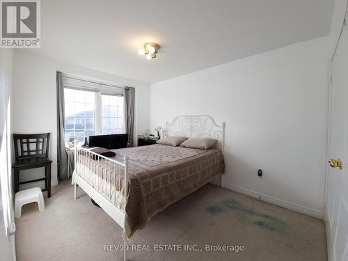 63 Lorenzo Circle, Brampton, ON - Indoor Photo Showing Bedroom