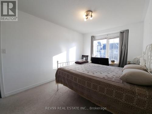 63 Lorenzo Circle, Brampton, ON - Indoor Photo Showing Bedroom