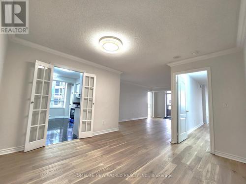 1716 - 18 Sommerset Way, Toronto, ON - Indoor Photo Showing Other Room