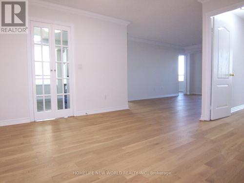 1716 - 18 Sommerset Way, Toronto, ON - Indoor Photo Showing Other Room