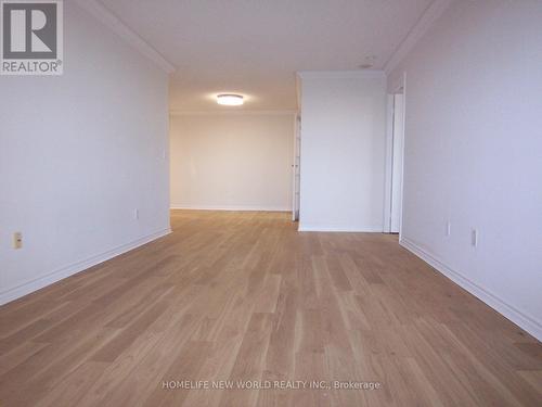 1716 - 18 Sommerset Way, Toronto, ON - Indoor Photo Showing Other Room