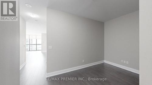 2502 - 2910 Highway 7 Road W, Vaughan, ON - Indoor Photo Showing Other Room