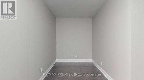 2502 - 2910 Highway 7 Road W, Vaughan, ON - Indoor Photo Showing Other Room