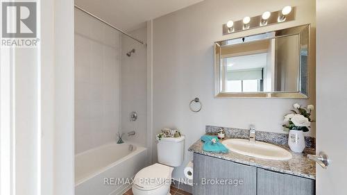 2502 - 2910 Highway 7 Road W, Vaughan, ON - Indoor Photo Showing Bathroom