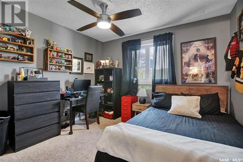 414 Charlebois Court, Saskatoon, SK - Indoor Photo Showing Bedroom