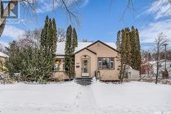 1221 Munroe AVENUE  Saskatoon, SK S7H 2G3