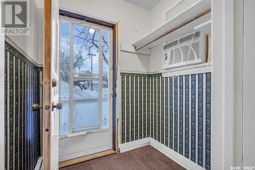 1221 Munroe Avenue, Saskatoon, SK - Indoor Photo Showing Other Room