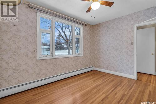 1221 Munroe Avenue, Saskatoon, SK - Indoor Photo Showing Other Room