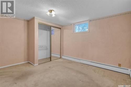 1221 Munroe Avenue, Saskatoon, SK - Indoor Photo Showing Other Room