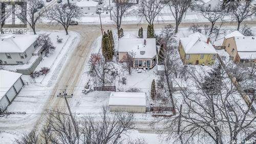 1221 Munroe Avenue, Saskatoon, SK - Outdoor