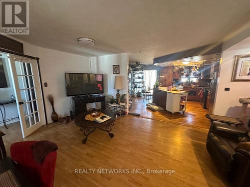 2360 Jaguar Drive, Timmins, ON - Indoor Photo Showing Living Room