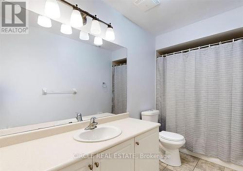 120 Osborn Avenue, Brantford, ON - Indoor Photo Showing Bathroom