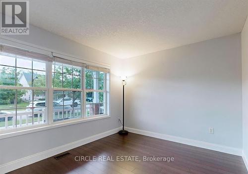 120 Osborn Avenue, Brantford, ON - Indoor Photo Showing Other Room