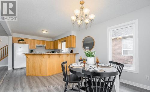 565 Avignon Place, Waterloo, ON - Indoor Photo Showing Dining Room