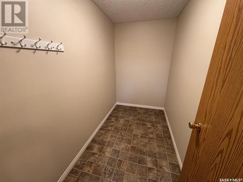 306 1808 Eaglesham Avenue, Weyburn, SK - Indoor Photo Showing Other Room