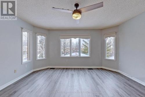 10 Weatherup Crescent, Barrie, ON - Indoor Photo Showing Other Room