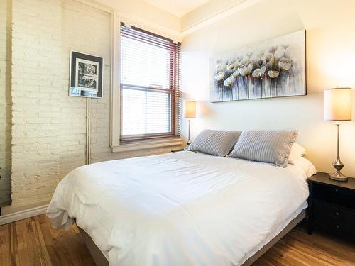 Master bedroom - 303-204 Rue De L'Hôpital, Montréal (Ville-Marie), QC - Indoor Photo Showing Bedroom