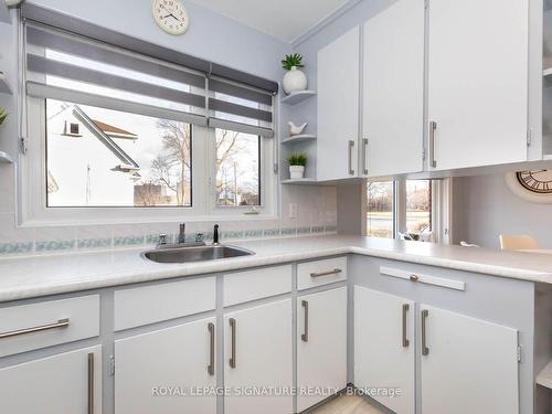 732 Danforth Rd Rd, Toronto, ON - Indoor Photo Showing Bedroom