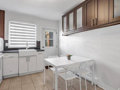 Kitchen - 935 Rue Lacasse, Montréal (Le Sud-Ouest), QC - Indoor Photo Showing Laundry Room