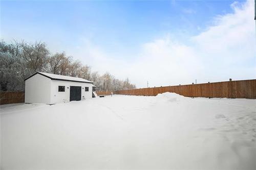 99 Big Bluestem Rd, Winnipeg, MB 