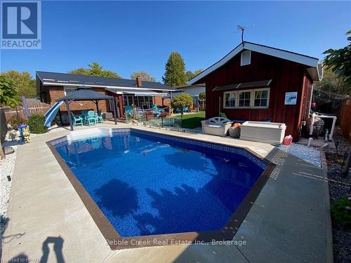 205 Bennett Street W, Goderich (Goderich (Town)), ON - Outdoor With In Ground Pool With Deck Patio Veranda