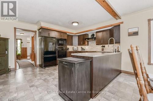 7416 Third Line, Wellington North, ON - Indoor Photo Showing Kitchen With Upgraded Kitchen