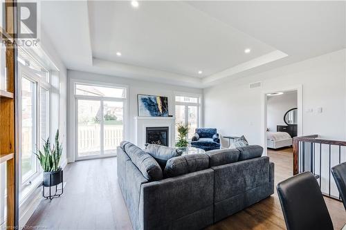 269 Pittock Park Road Unit# 13, Woodstock, ON - Indoor Photo Showing Living Room With Fireplace