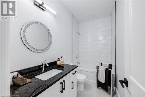 269 Pittock Park Road Unit# 13, Woodstock, ON - Indoor Photo Showing Bathroom