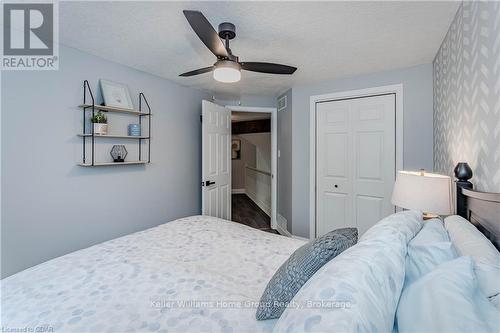 18 Gaw Crescent, Guelph (Pine Ridge), ON - Indoor Photo Showing Bedroom