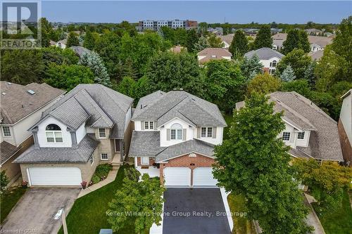 18 Gaw Crescent, Guelph (Pine Ridge), ON - Outdoor With Facade