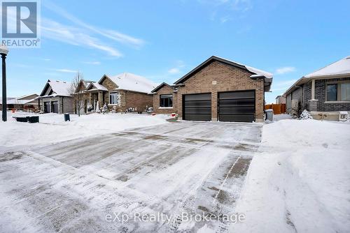 975 Reserve Avenue S, North Perth (32 - Listowel), ON - Outdoor With Facade