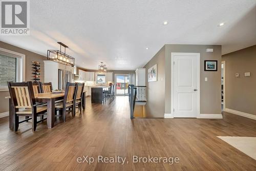 975 Reserve Avenue S, North Perth (32 - Listowel), ON - Indoor Photo Showing Dining Room